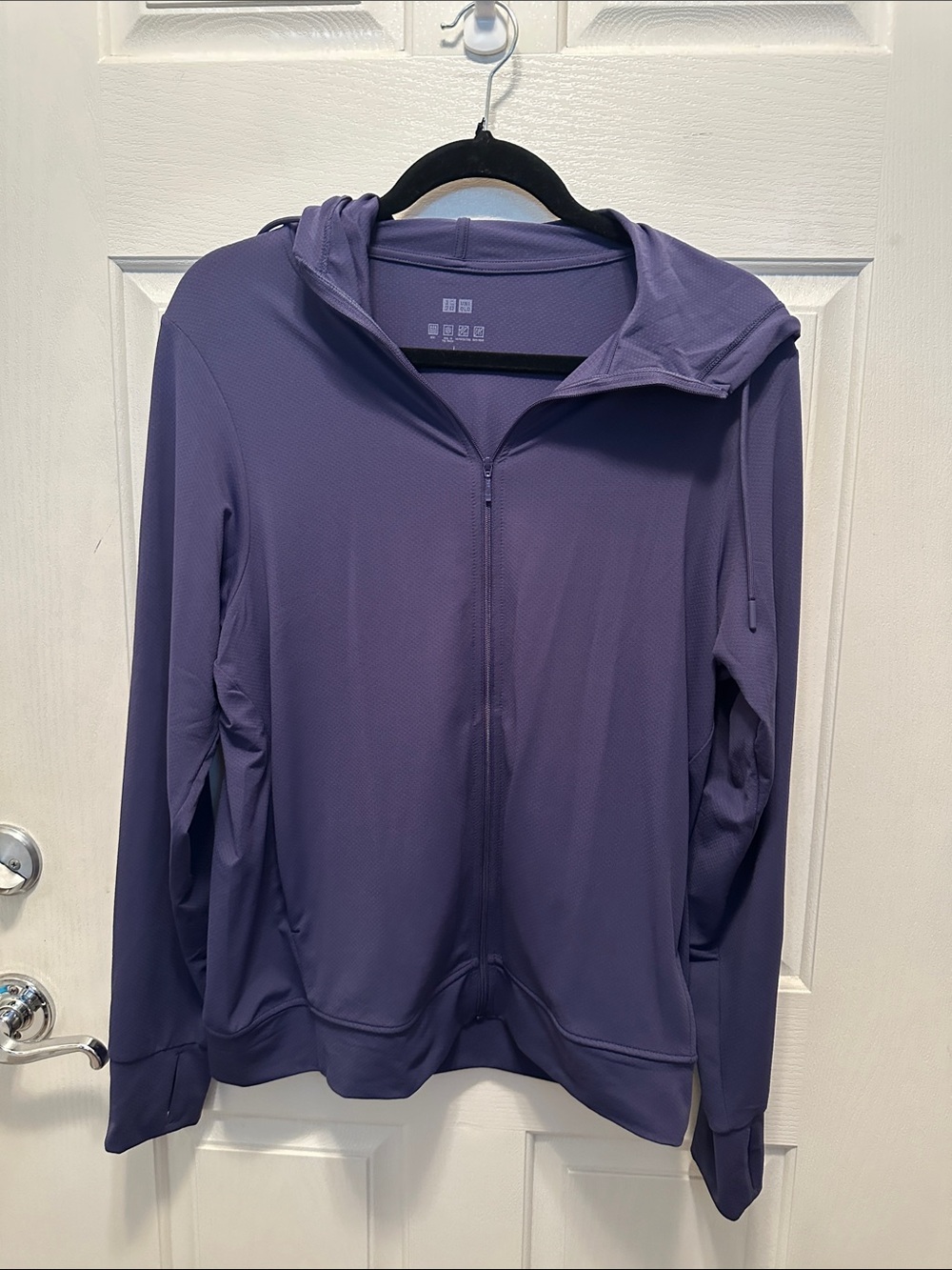 Uniqlo Women’s Navy Full-Zip Hooded Jacket Size L